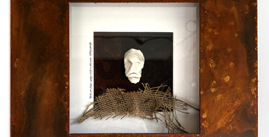 Face of Dead 2020 ^ 34 cm x 34 cm Cold rusted Steel - burlap - sculpture -photo  <br> Price 450 € (VAT included)